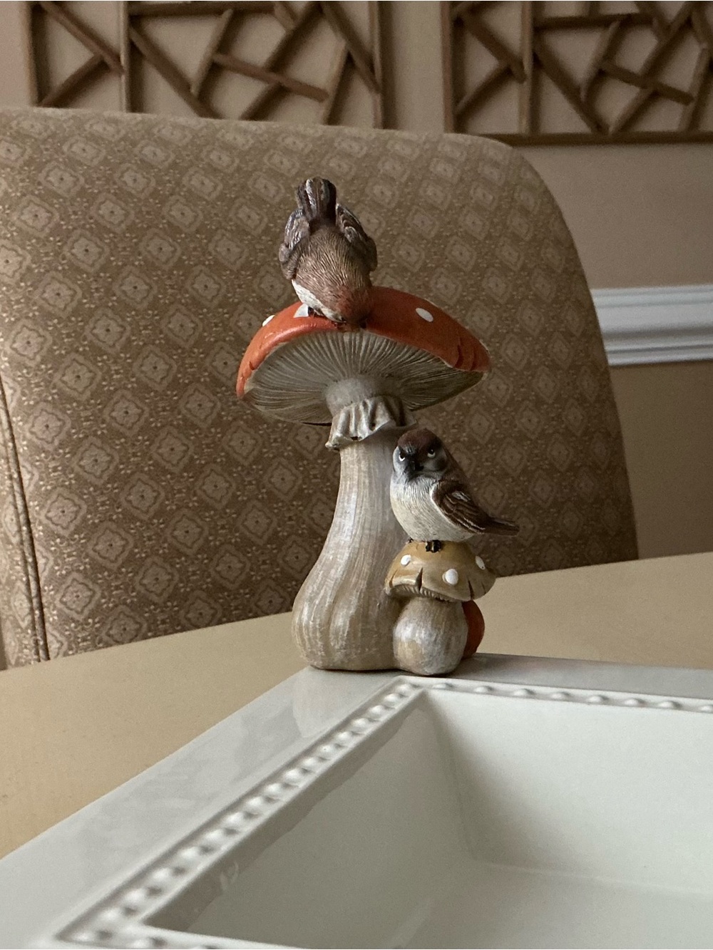 Autumn Birds on Mushrooms Platter Decoration 🍄‍🟫